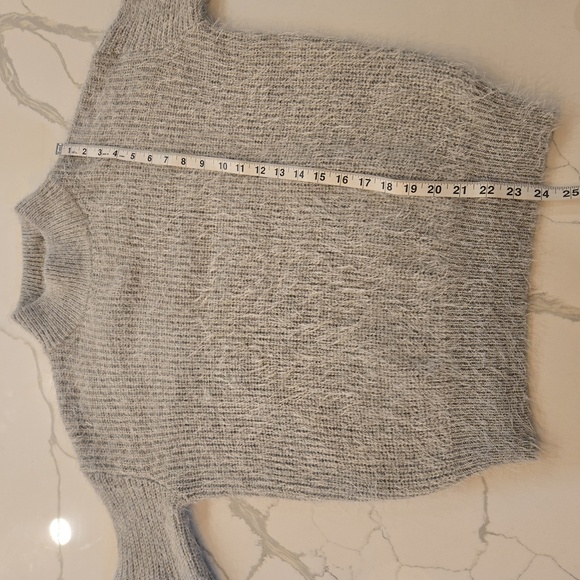 Lush Womens Bell Sleeve Pullover Knit Sweater Gray Size Small - Picture 9 of 11